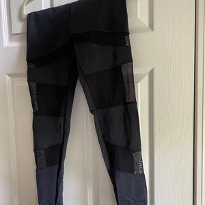 Onzie black mesh yoga pants